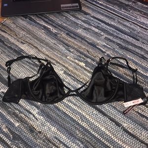 Victoria’s Secret mesh black bra